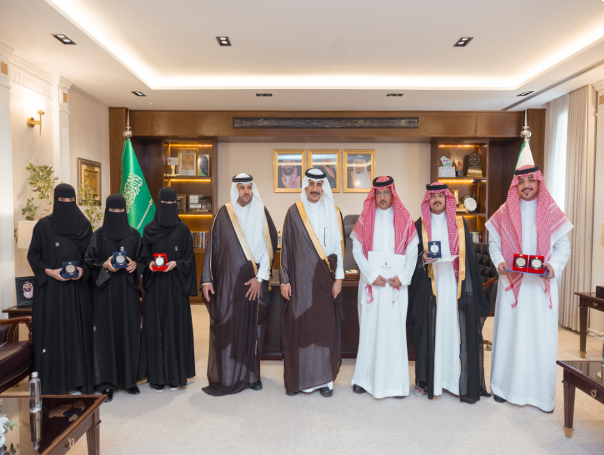 سمو محافظ حفر الباطن يكرم ويهنئ الفائزين في المعرض الدولي " إيتكس 2025.