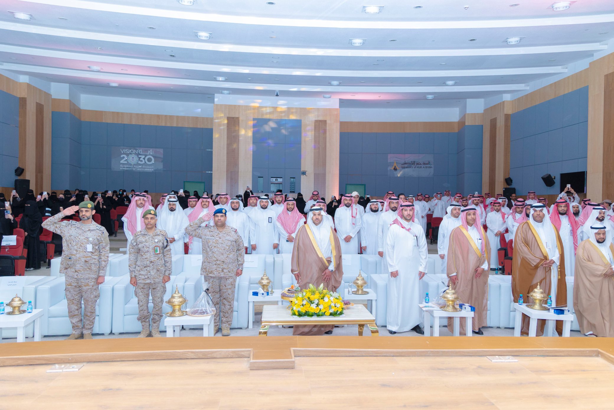 برعاية صاحب السمو الملكي أمير المنطقة الشرقية، جامعة حفر الباطن تنظّم يوم الإرشاد المهني والتوجيه الوظيفي.