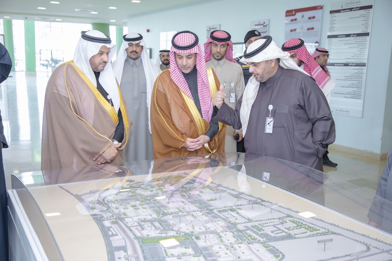 الأمين العام لمجلس شؤون الجامعات أ.د. بسام بن عبدالله البسام يزور جامعة حفر الباطن، ويلتقي قياداتها.